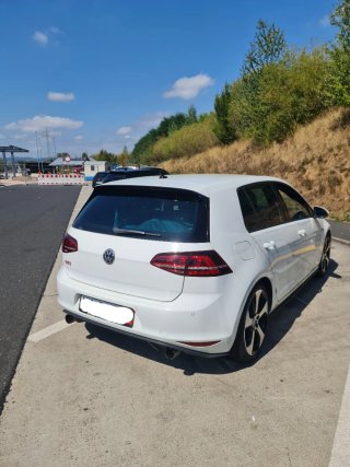 vw GTI PERFORMANCE DSG 230 127.000km