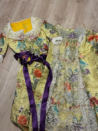 Traje de Fallera Amarillo Pastel