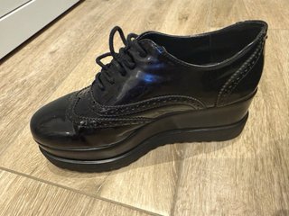 Zapatos Oxford Charol negros Tata-Italia