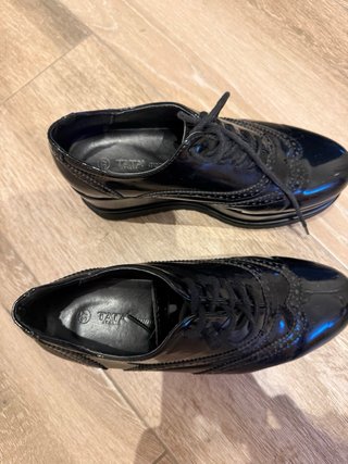 Zapatos Oxford Charol negros Tata-Italia