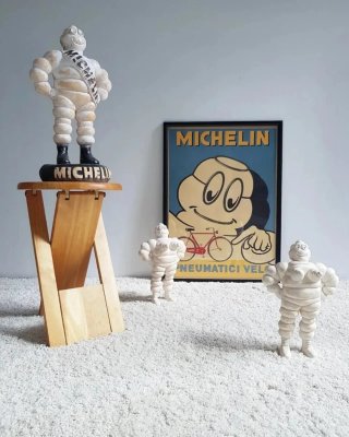 Figura MICHELINA de Yeso.