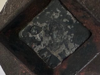 Pesa 1kg de hierro