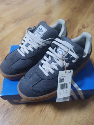 Adidas Samba XLG Zapatillas Marrones y Grises