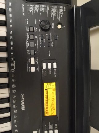 Teclado Yamaha PSR-E363