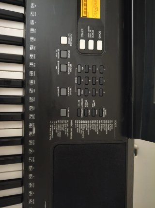 Teclado Yamaha PSR-E363