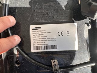 TV Samsung 37” LED + Fire TV Stick