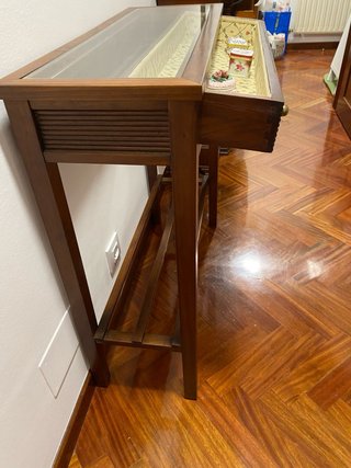 Mueble recibidor madera con cristal