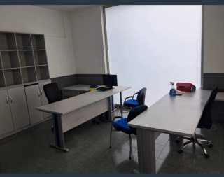 Alquilo local para oficina