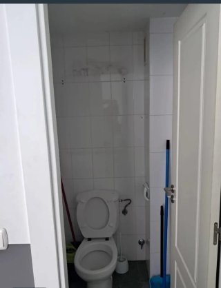 Alquilo local para oficina