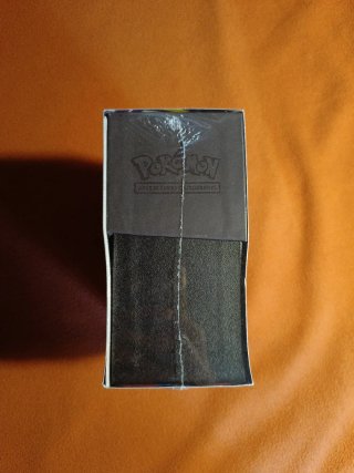 CajaEntrenadorÉlite ETB Pokémon Oscuridad Absoluta