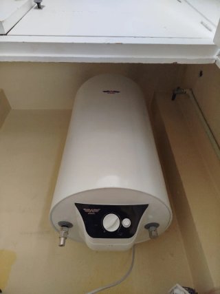 Termo Eléctrico Aparici H050
