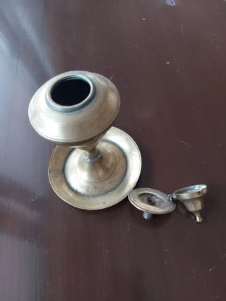 Candil de aceite antiguo metal dorado