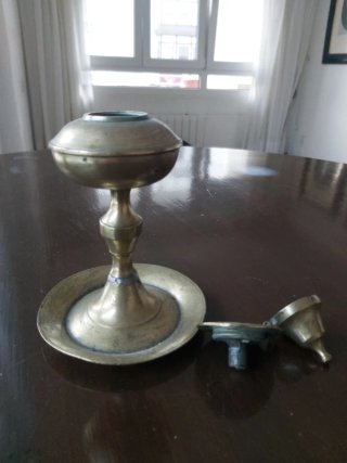 Candil de aceite antiguo metal dorado