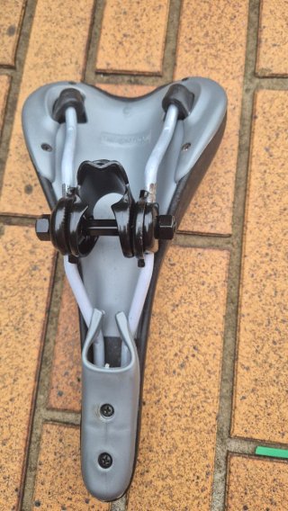 Sillín deportivo bicicleta negro