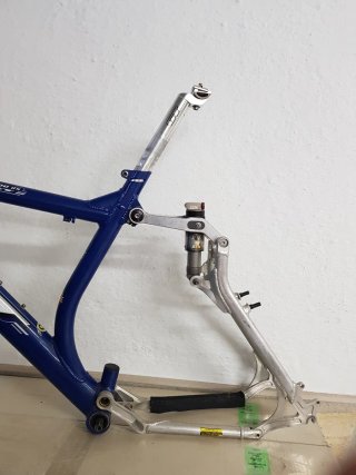 Cuadro GT LTS 1000 DS clasico descenso dh