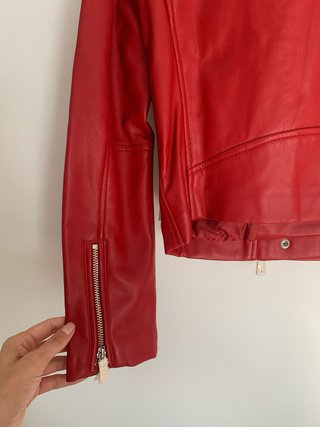 Chaqueta corta roja Mango