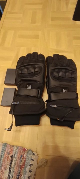 Guantes moto calefactados.