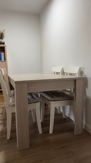 Mesa de comedor, extensible