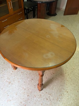 Mesa redonda extensible de madera