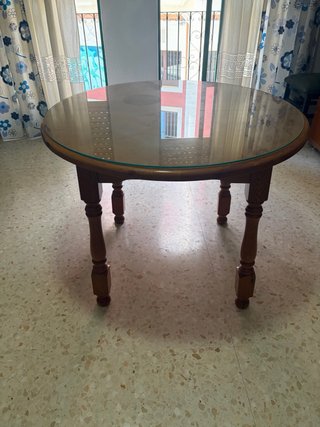 Mesa redonda extensible de madera