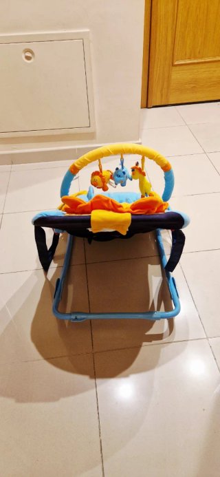 Cuna bebé y accesorios