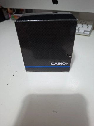 Reloj Casio HD (Heavy Duty) WR 100M + caja