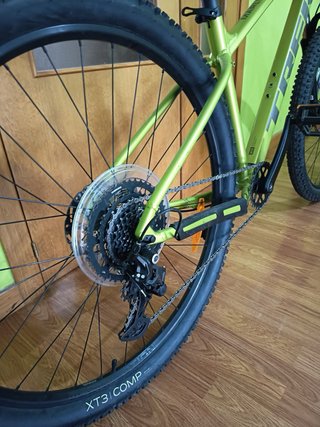 Bicicleta Trek Marlin 2025