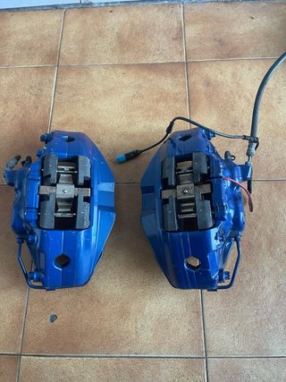 Pinzas delanteras bmw M 4 pistones m340 g20 frenad