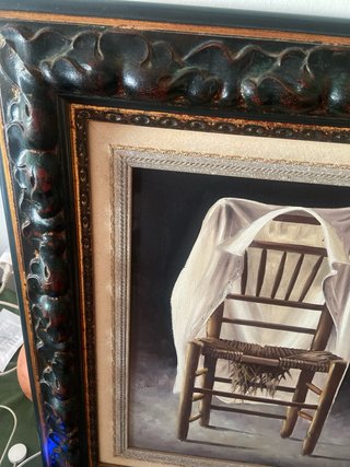 Óleo sobre lienzo: Silla con tela
