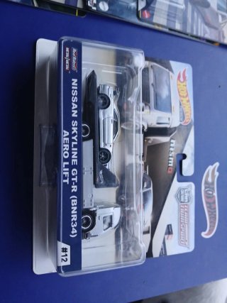 Hot Wheels Nissan Skyline GT-R Aero Lift