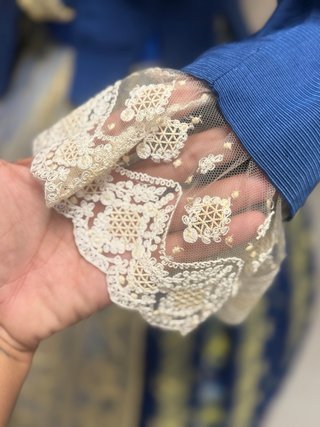 Traje de Fallera Azul y Dorado