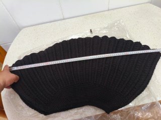 Toquilla lana negra artesanal