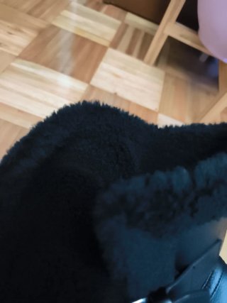 Chaqueta efecto piel negra
