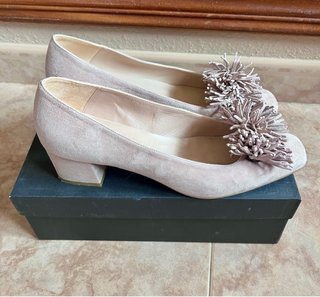 Zapatos de salón tacón bajo ante rosa palo