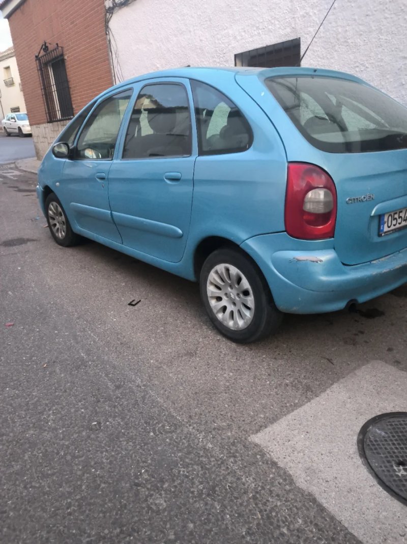 Citroen C3 Picasso 2002 - foto 1