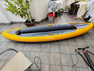 Itiwit 2 plazas. Se vende suelo y asientos.