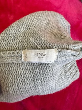 Lote 3 piezas: gorro y 2 bufandas niño