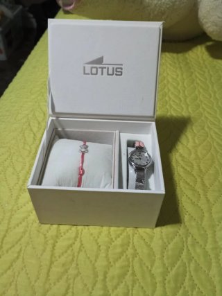 Pulsera y Reloj LOTUS