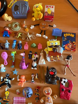 Lote figuras y juguetes vintage