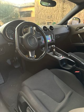Audi TT 2011