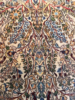 Alfombra antigüa tradición persa árbol de la vida
