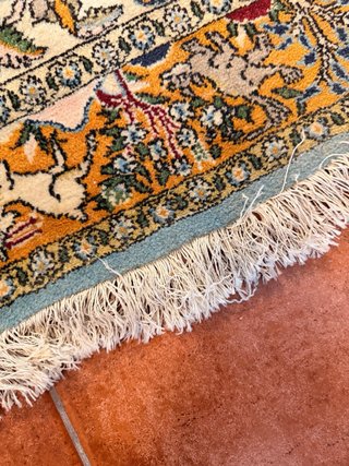 Alfombra antigüa tradición persa árbol de la vida