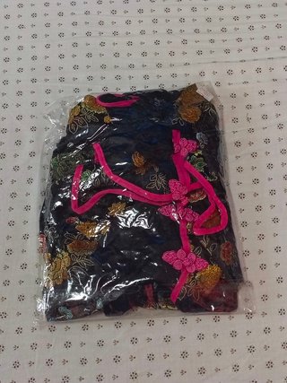 Abito corto stile Qipao con fiori dorati