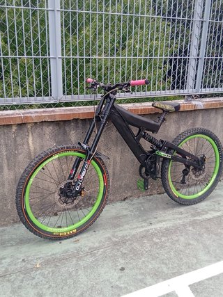 Bicicleta Cube DH Talla M