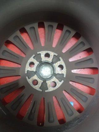 Llantas Ford 18