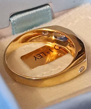 Anillo Oro 18K Topacios y Diamantes