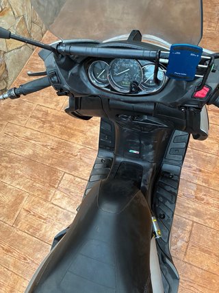 Piaggio X7 300cc Plata 36.500km