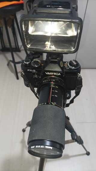 Equipo Fotográfico Analóg Cámara + Flash + teleobj