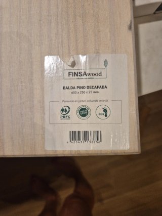 Estantería madera y metal