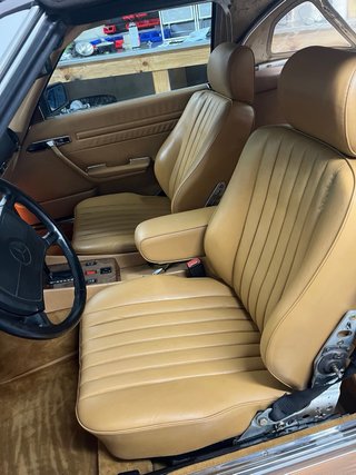 Mercedes-Benz SL 560 1987